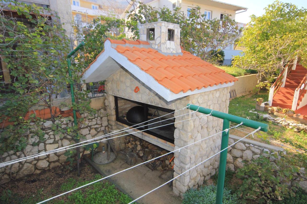 Apartments With A Parking Space Pag - 9388 Pag Town Buitenkant foto