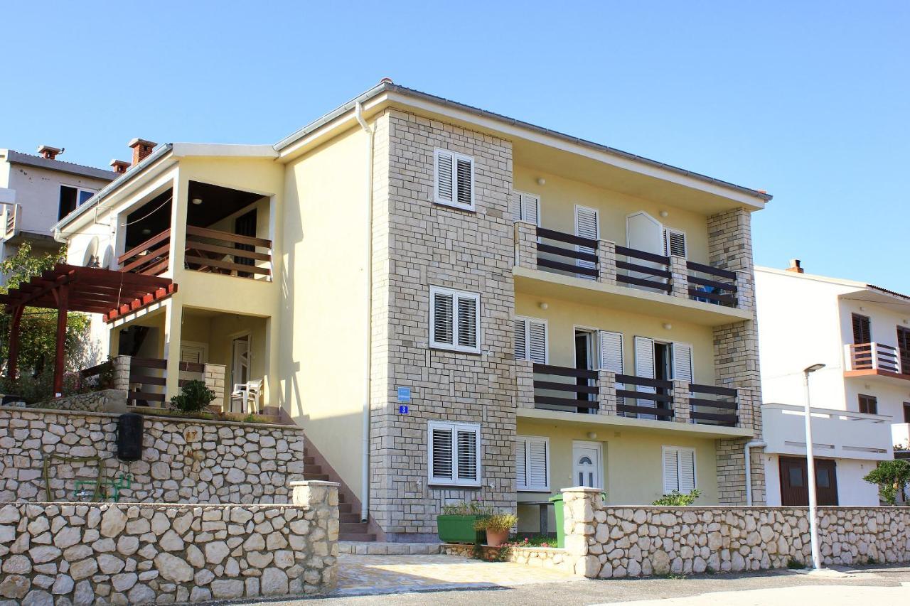 Apartments With A Parking Space Pag - 9388 Pag Town Buitenkant foto