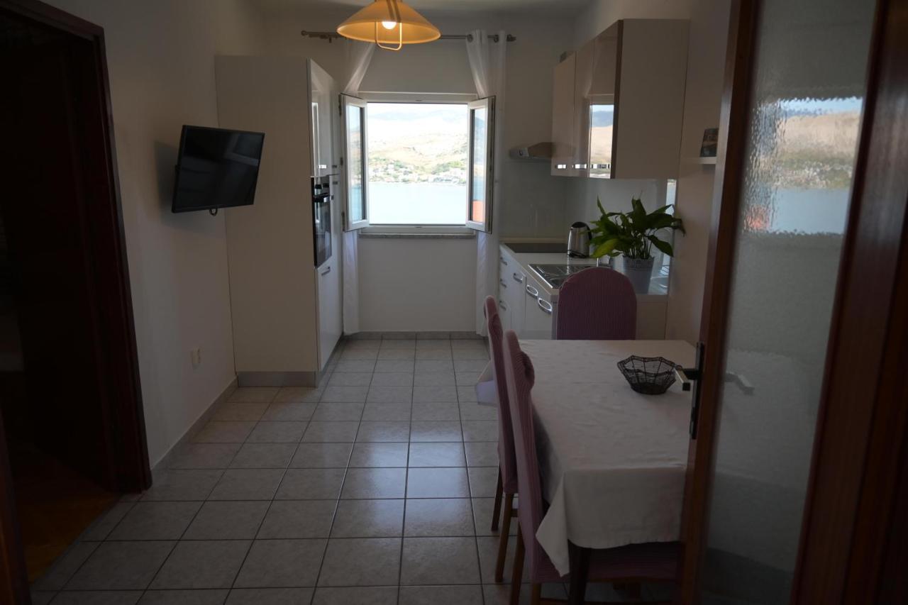 Apartments With A Parking Space Pag - 9388 Pag Town Buitenkant foto